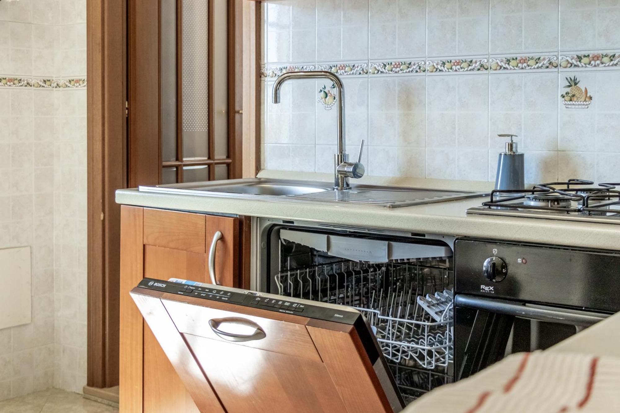 Giadera Penthouse 5Terreparco Apartment ริโอมัจโจเร ภายนอก รูปภาพ