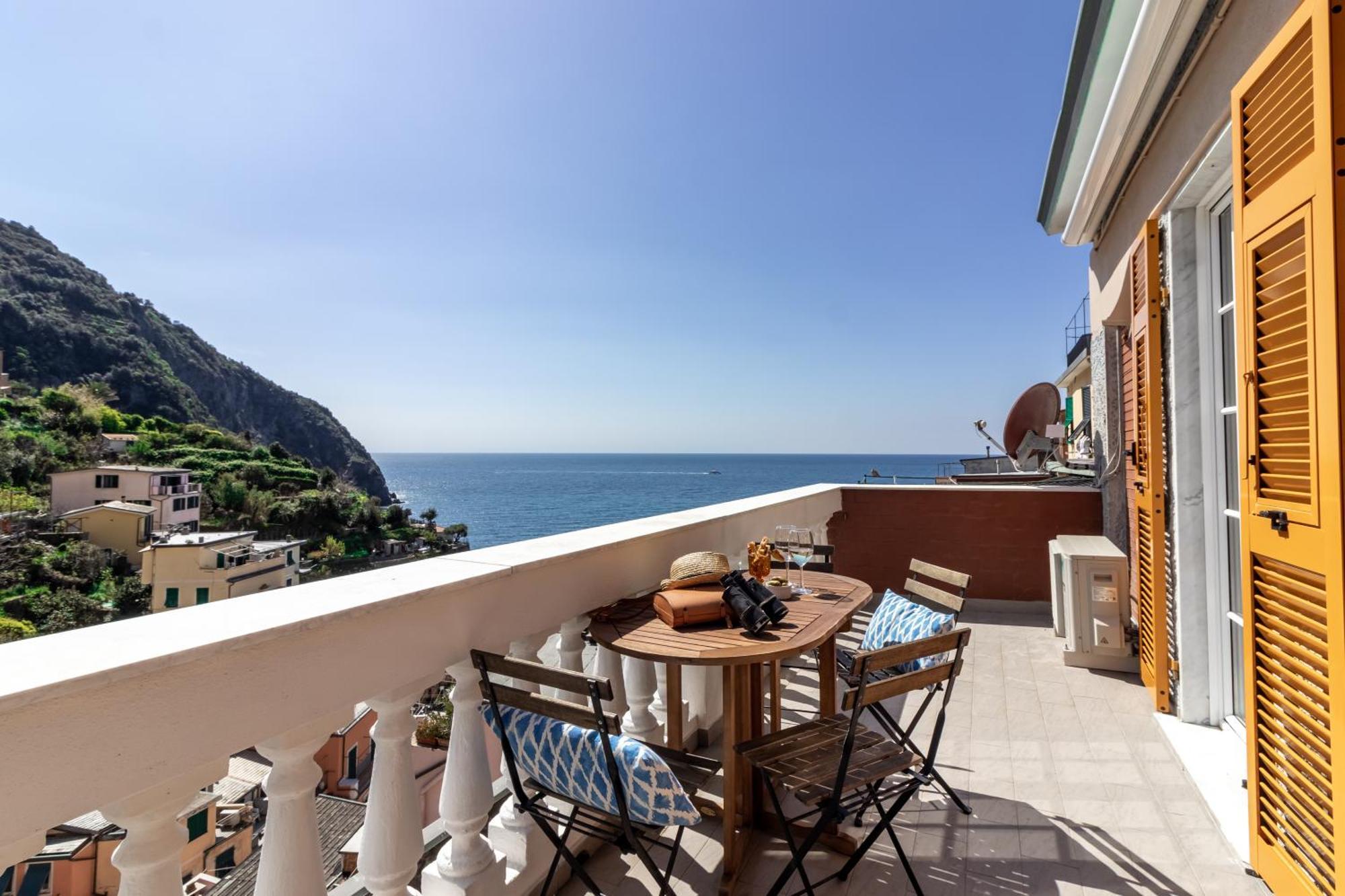 Giadera Penthouse 5Terreparco Apartment ริโอมัจโจเร ภายนอก รูปภาพ