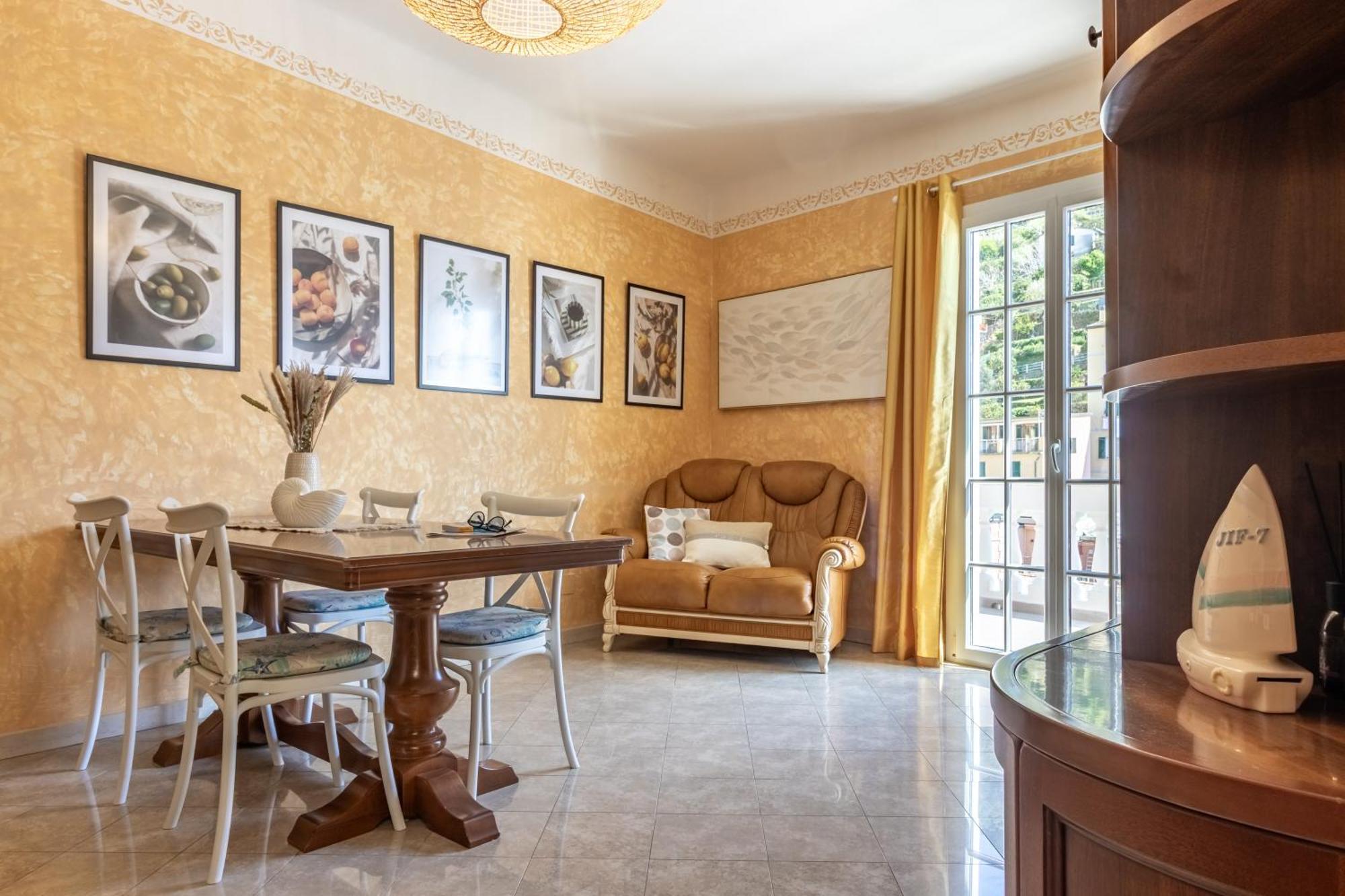 Giadera Penthouse 5Terreparco Apartment ริโอมัจโจเร ภายนอก รูปภาพ