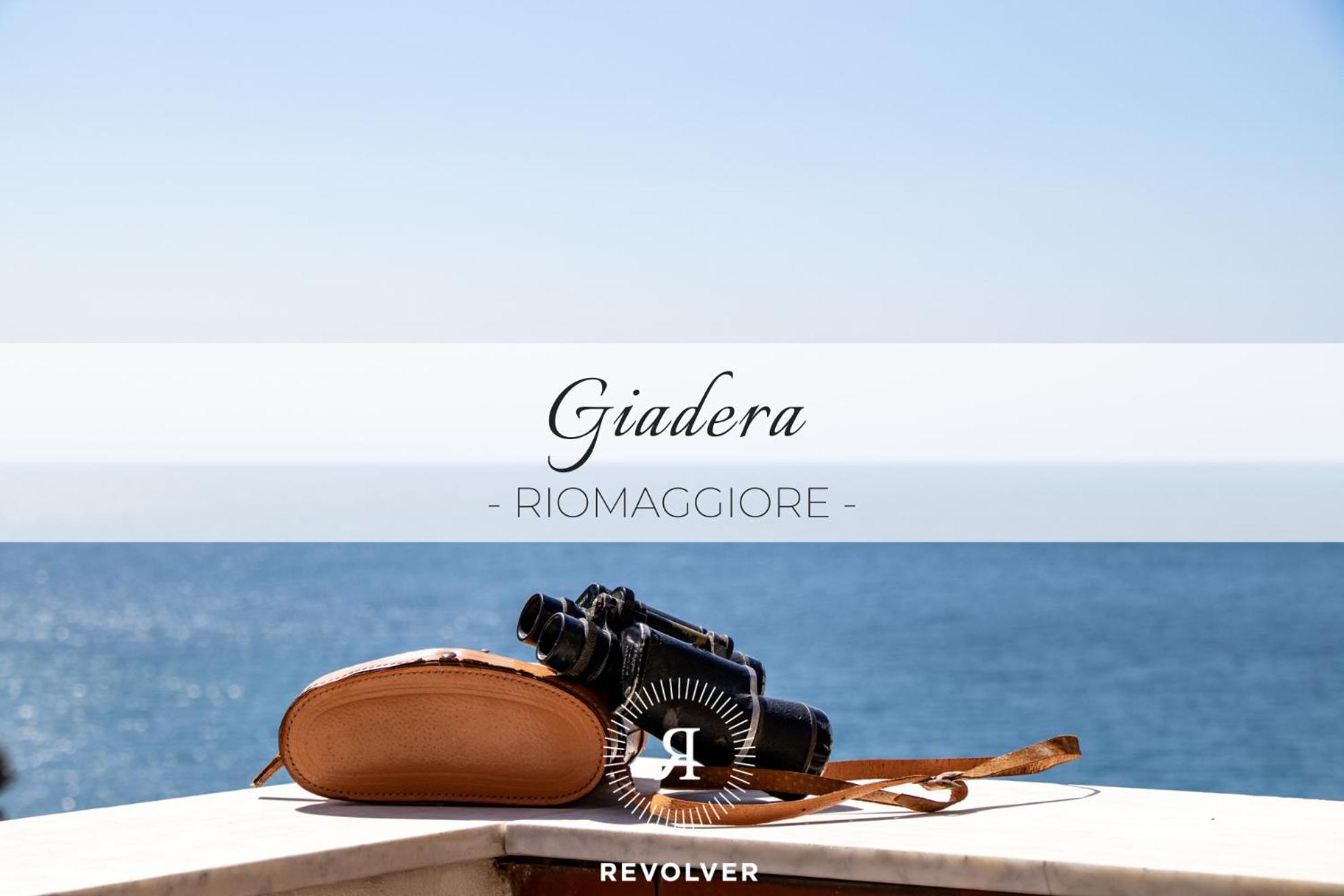 Giadera Penthouse 5Terreparco Apartment ริโอมัจโจเร ภายนอก รูปภาพ